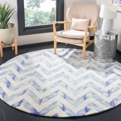 Ivory and Blue Round Hand-Tufted Wool Area Rug