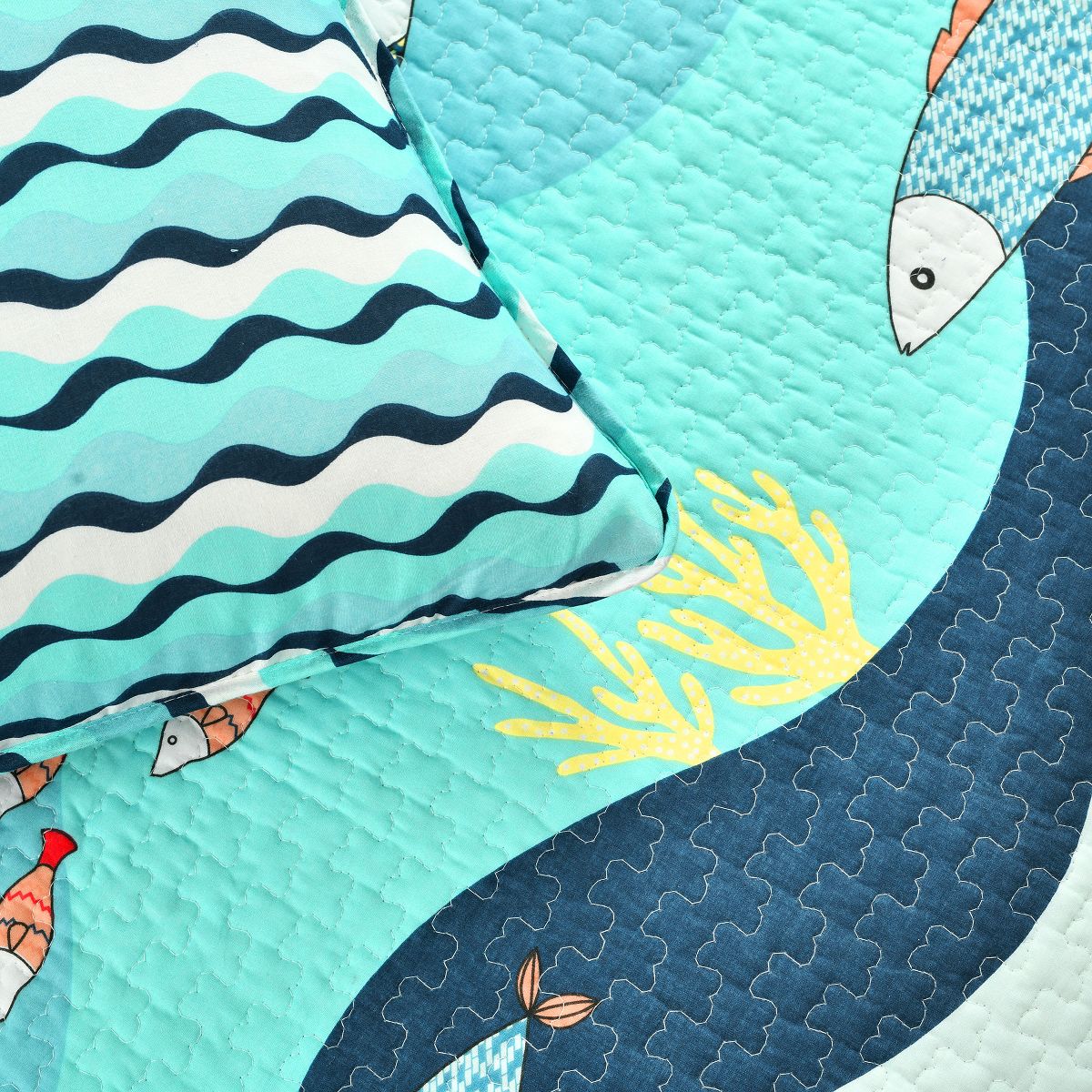 Lush Decor Sea Life Quilt Set - thumbnail 3