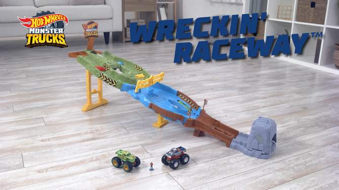 Hot Wheels Monster Trucks Wreckin&#39; Raceway Trackset, 2 of 8, play video