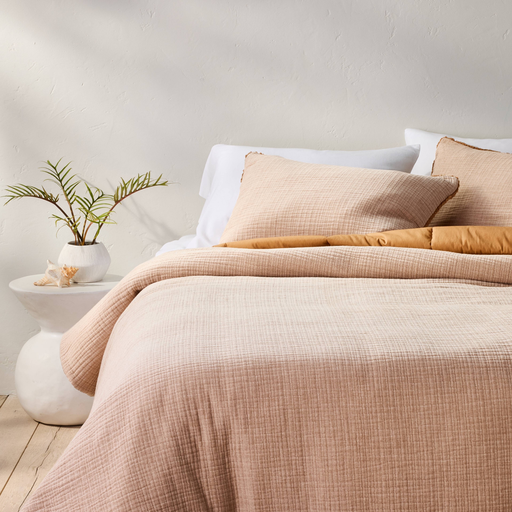 Full/Queen Textured Chambray Comforter & Sham Set Warm Brown - Casaluna™