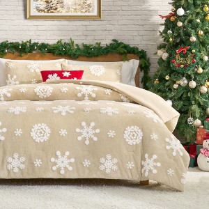Amelie Home 3 Pieces Plush Comforter Set, Ultra-Soft Winter Bedding - 1 of 4