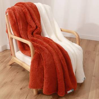 2pk 300 Recycled Fluffie Throw Blanket Delicate Marble Red - Berkshire Blanket & Home Co.