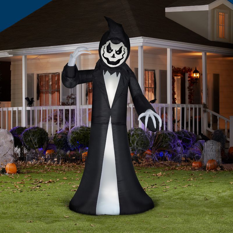 Gemmy Animated Airblown Inflatable Reaper, 9.5 ft Tall, Black, 2 of 5