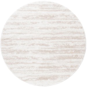 Tahoe Shag THO686 Power Loomed Indoor Rug - Safavieh - 1 of 4
