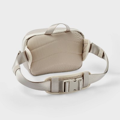 Рюкзаки Heyday Camera Sling Pack - heyday™ Beige Heather: Waterproof Woven Polyester, Front Zip Pocket, Unstructured Design — фото 4