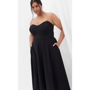 Women's Plus Size Sweet Flare Dress - black | CITY CHIC - 1 of 4