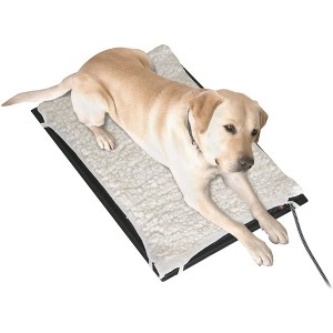 Farm Innovators Plastic 70 Watt Heated Pet Mat with Fleece Cover and Heavy Duty Anti Chew Cord Protector - 1 of 4