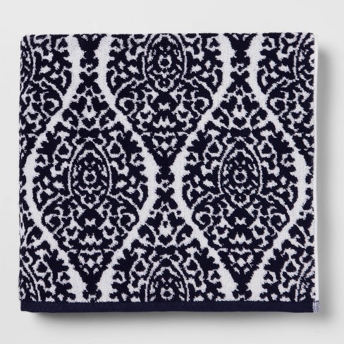 16in X 28in Navy Blue/White Threshold Performance Hand Towel 