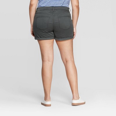 Women's Plus Size Mid-Rise Jean Shorts 