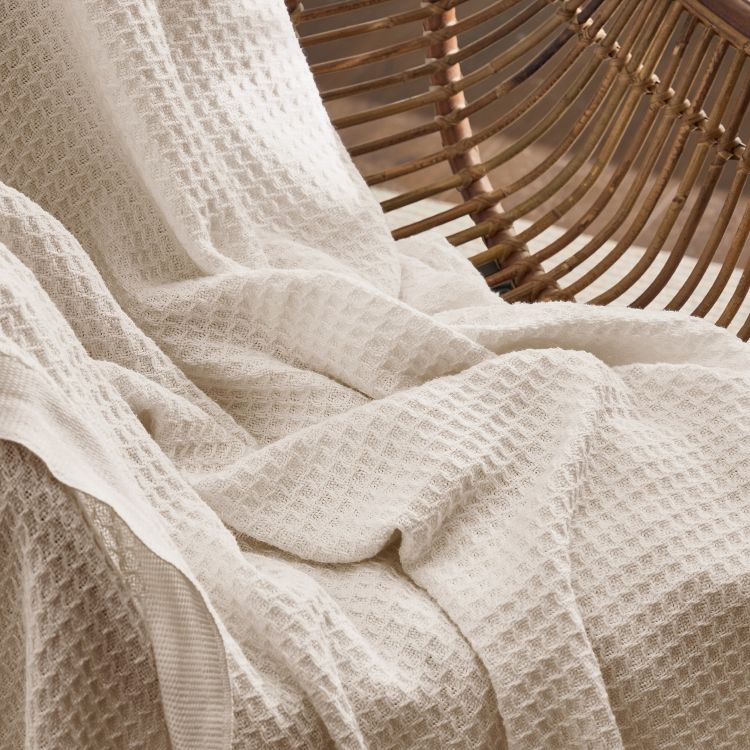Bedsure-Waffle Weave 100% Cotton Solid Blanket For All Season, Breathable and Soft, Waffle Weave Blanket for Best Gift, 4 of 8