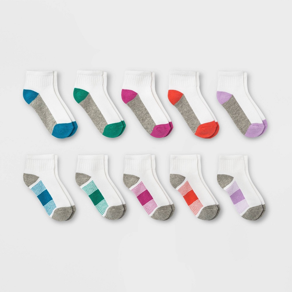 Girls' 10pk Striped Ankle Socks - Cat & Jack S