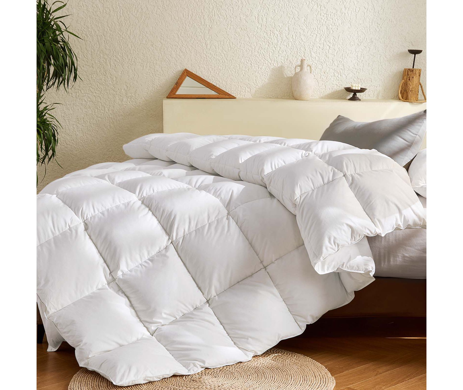 Inhand Goose Feather Down Fiber Comforter - 100% Cotton Duvet Insert - Hotel Luxury Hypoallergenic Bedding Comforter All Season