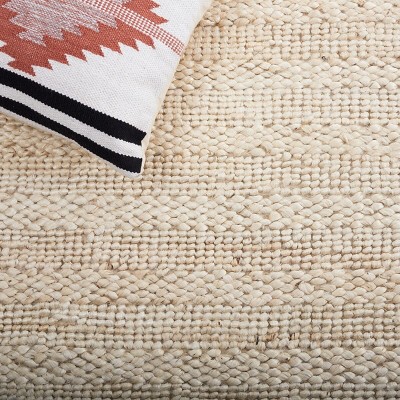 Handmade Braided Bleach Cotton Rectangular Area Rug - 3' x 5'