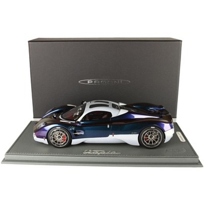 Pagani Utopia Chameleon Metallic and Silver Metallic with DISPLAY CASE Limited Edition to 48 pieces 1/18 Model Car by BBR