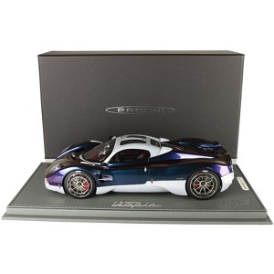 Pagani Utopia Chameleon Metallic and Silver Metallic with DISPLAY CASE Limited Edition to 48 pieces 1/18 Model Car by BBR - 1 of 4