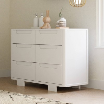 Yuzu Modern White 6-Drawer Dresser with Playful Arched Feet