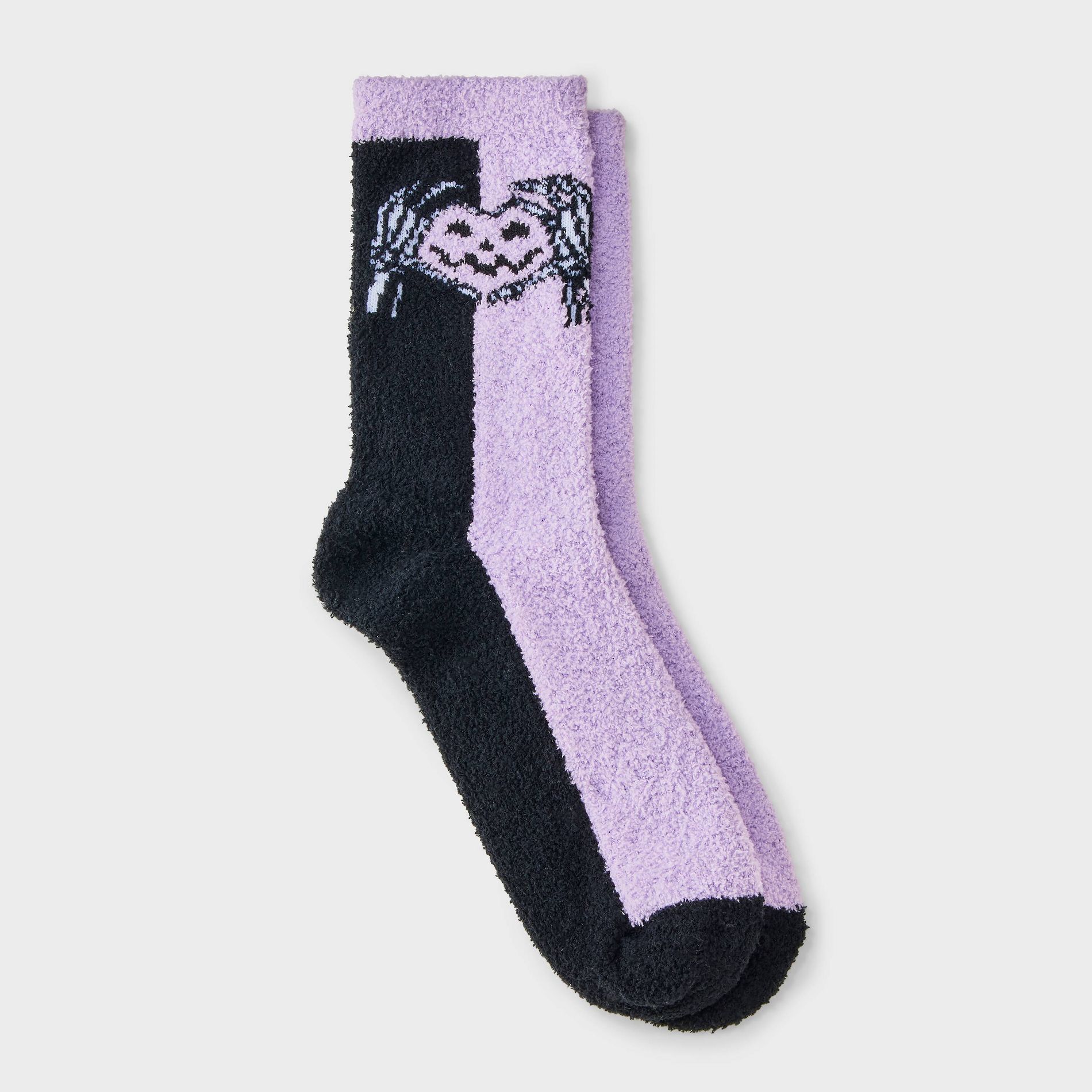 Women's Skeleton Heart Hands Jack - o' - Lantern Halloween Cozy Crew Socks - Hyde and EEK! Boutique™ Purple/Black/White 4 - 10
