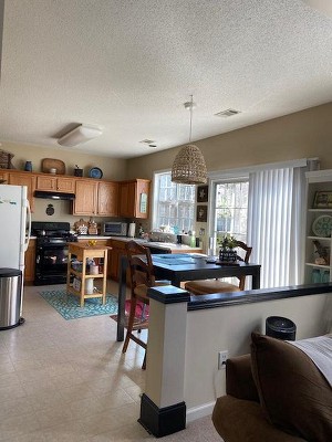 Guest review image 2 of 2, zoom in