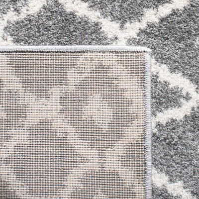 Mercer Geometric Gray Synthetic 4' x 6' Easy-Care Area Rug