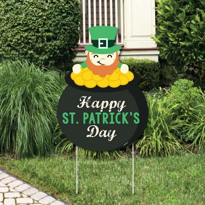 Big Dot of Happiness St. Patrick's Day - Party Decorations - Saint Patty's Day Party Welcome Yard Sign