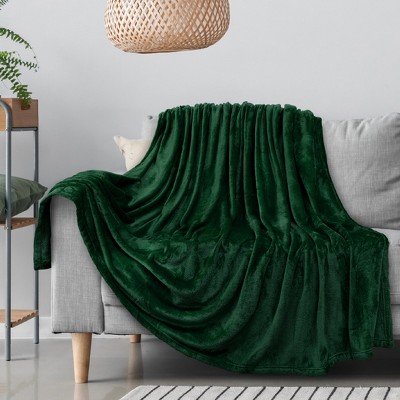 Emerald Green Fleece Throw Blanket for Sofa and Bed
