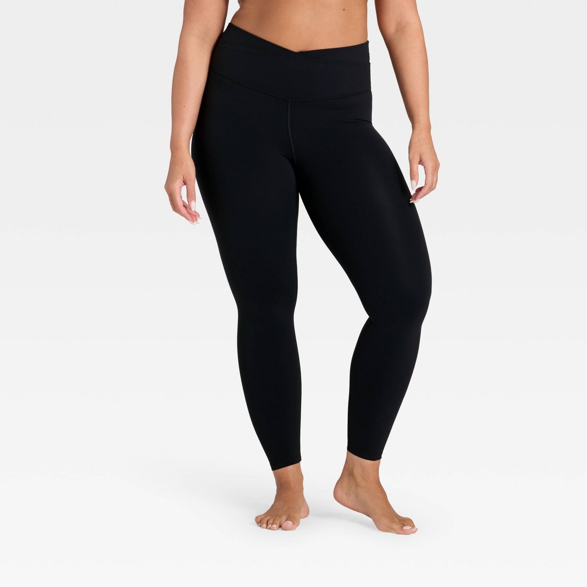 Women's Everyday Soft Crossover 7/8 Leggings - All In Motion™ - thumbnail 4