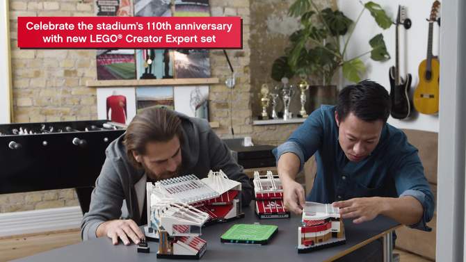 LEGO Creator Expert Old Trafford - Manchester United Building Kit 10272, 2 of 9, play video
