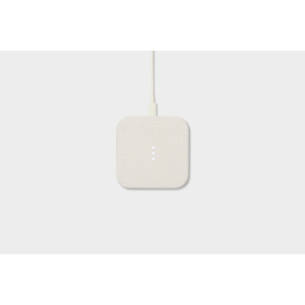 Courant Essentials CATCH:1 Single-Device Wireless Charger - Natural