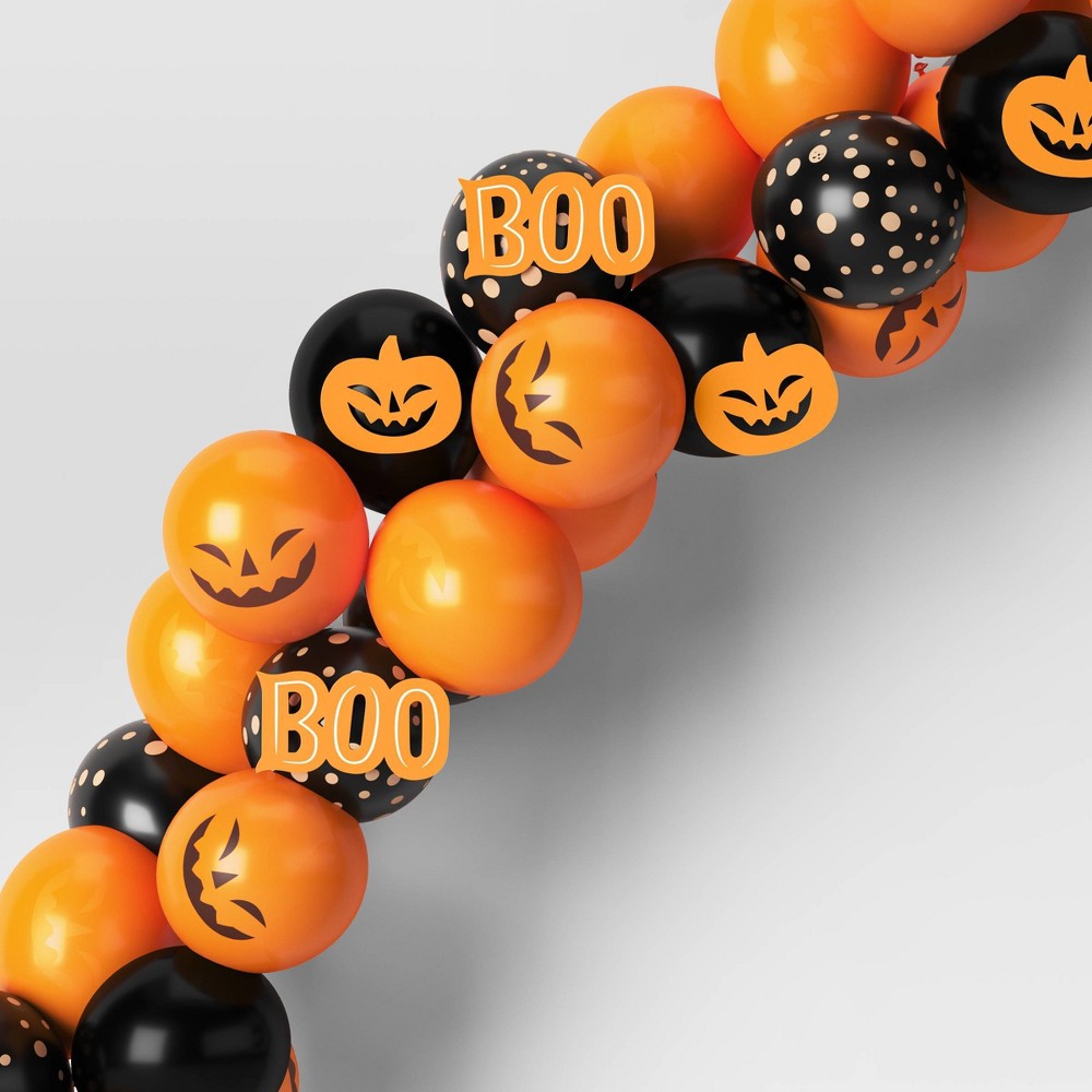 Photos - Other Jewellery Halloween Balloon Arch Pumpkin Faces - Hyde & EEK! Boutique™: 37 Piece Set