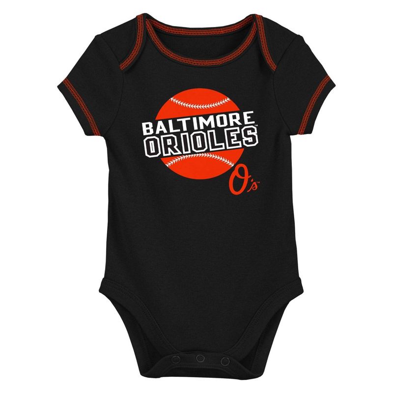 MLB Baltimore Orioles Infant Boys&#39; Layette Set, 2 of 5