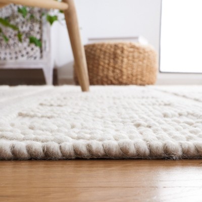 Ivory Hand-Tufted Wool 4' x 6' Braided Rectangular Rug