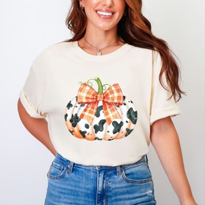 Simply Sage Market Cow Pumpkin Coquette Distressed Garment Dyed Tee - 1 of 4