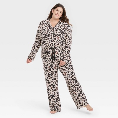 Women's Plus Size Leopard Print Beautifully Soft Long Sleeve Notch Collar Top and Pants Pajama Set - Stars Above™ Light Beige 3X