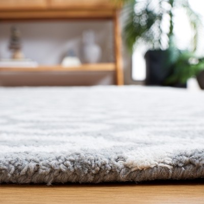 Capri Ivory and Grey Hand-Tufted Wool Area Rug