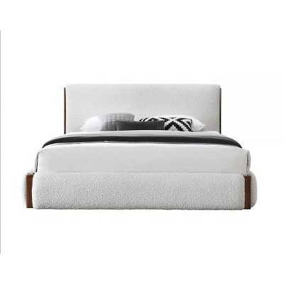 Sandro King White Boucle Upholstered Bed with Walnut Frame
