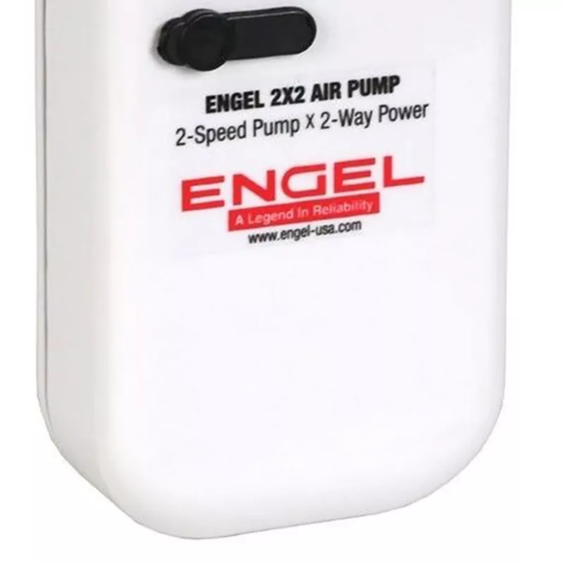ENGEL Live Bait Cooler with 2 Speed Aerator Pump : : Sports &  Outdoors