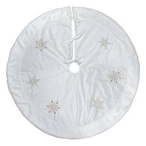 Old World Christmas Ivory Embroidered Christmas Tree Skirt, Snowflakes with Faux Fur Trim, 48in - 1 of 3