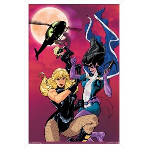 Trends International DC Comics - Birds of Prey - Birds of Prey #92 Framed Wall Poster Prints - 1 of 4