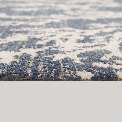 Navy and White Synthetic Coastal Coral Area Rug, 5'3" x 7'