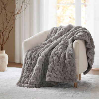 FIONECA Ruched Fur Throw 50x60"