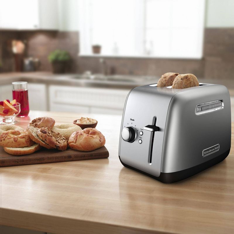 KitchenAid   2-Slice Toaster with Manual Lift Lever - KMT2115, 4 of 5
