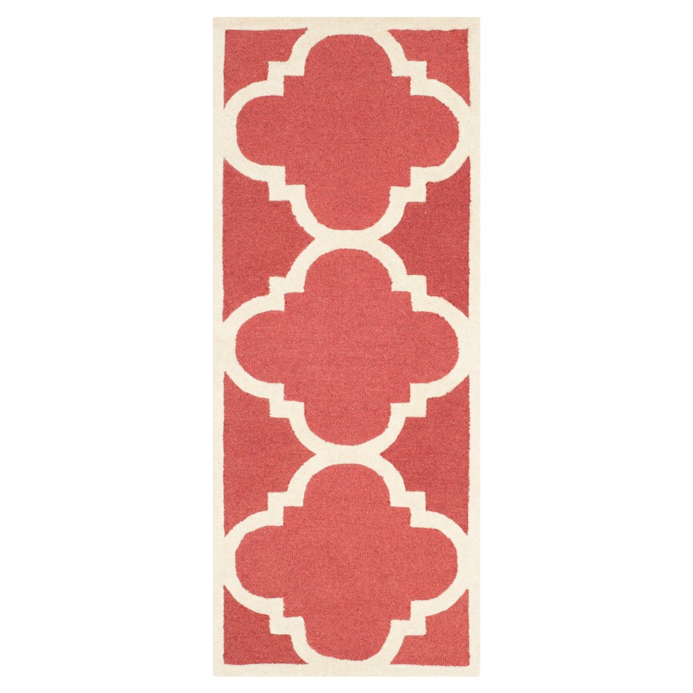 2'6inx6' Runner Landon Teture Wool Rug Red/Ivory - Safavieh