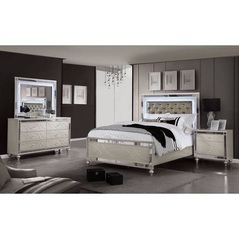 3pc Queen La Mesa Bed Nightstand and Dresser Set Silver - HOMES: Inside + Out, 3 of 12