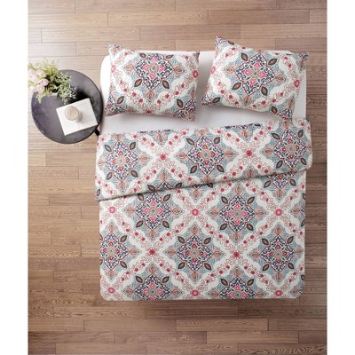 Wyndham 3-Piece Medallion Quilt Set