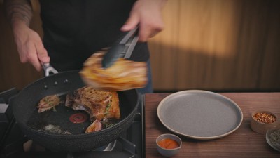 Black Aluminum Non-Stick Ceramic Coating Frypan Set, 8 and 10.5 inch