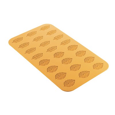 Silikomart Foresta Silicone Mold with 12 Oak-Leaf Imprints and 12 Rose-Leaf Imprints