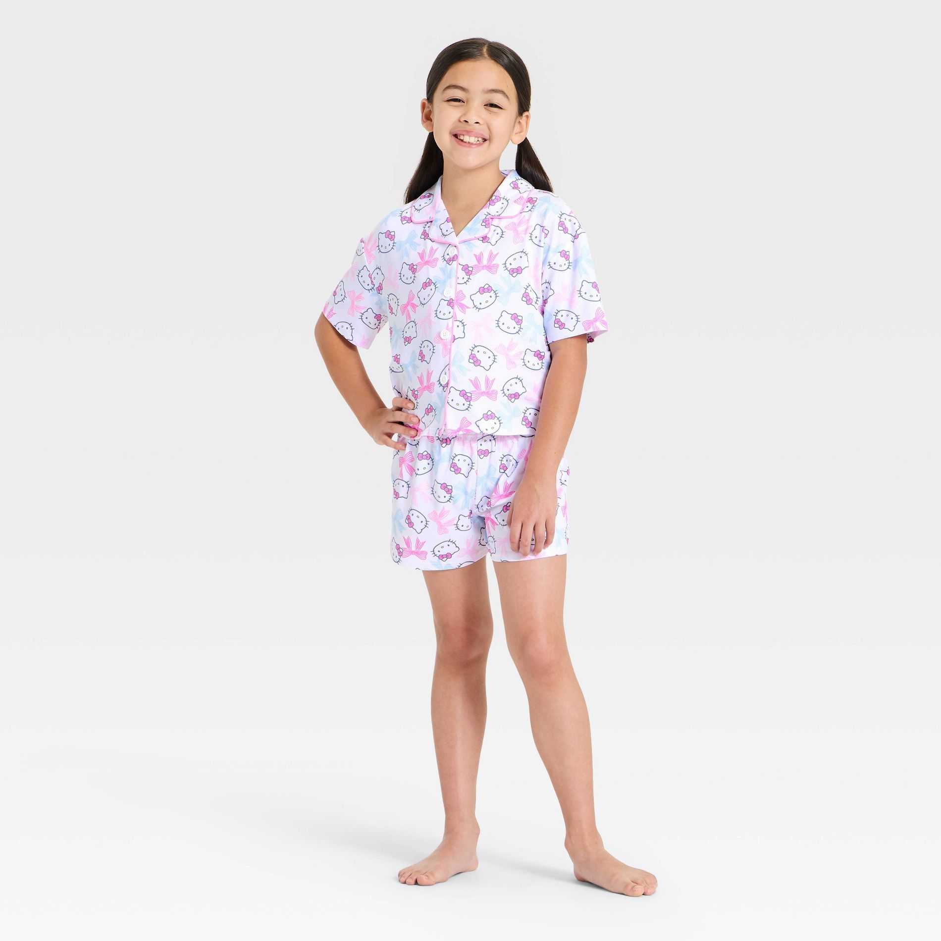 Girls' Hello Kitty Button-Up Pajama Set - White