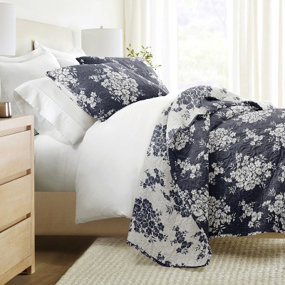 Ultra-Soft Microfiber Quilt Set – Lightweight Bedding in Distressed Bouquet Design - Becky Cameron
