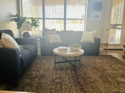 Guest review image 2 of 3, zoom in