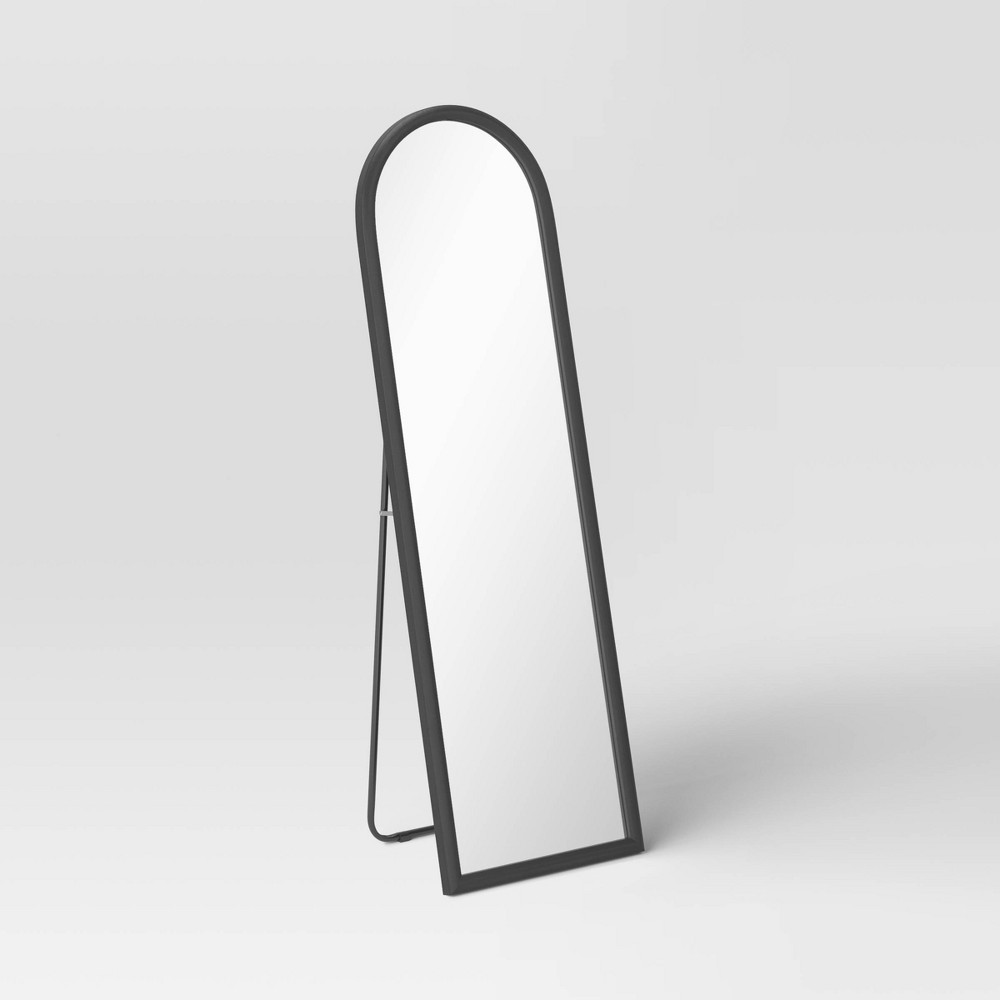 upc-196761620875-20-x-65-arch-floor-mirror-black-threshold
